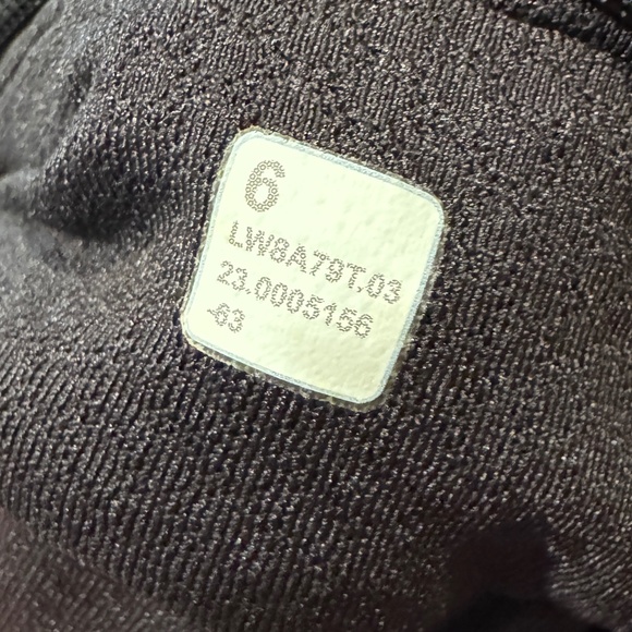 EUC Lululemon Pace Rival Skort - 13.5" - Picture 4 of 8